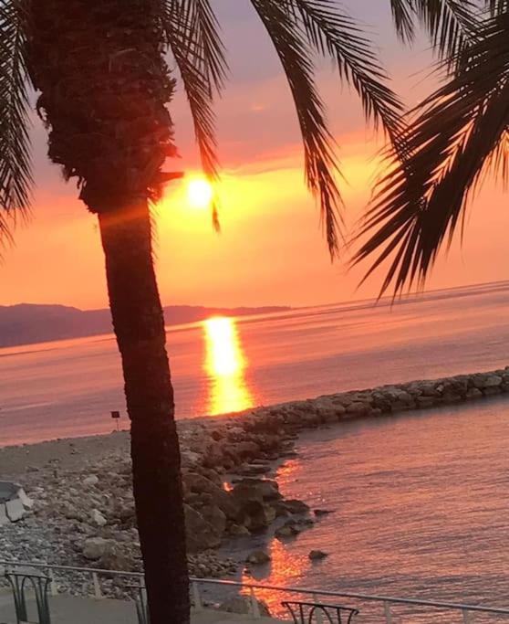 Bluemarine, Studio Vista Mare Menton Eksteriør billede